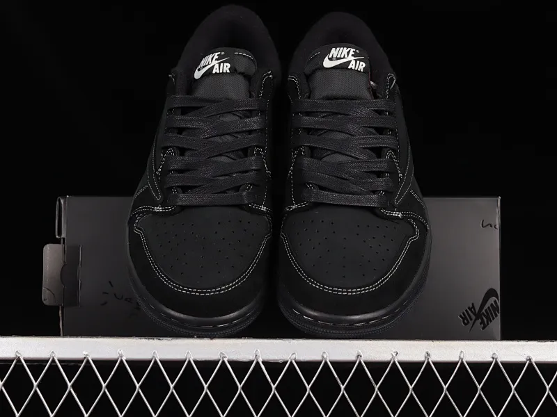 All Categories Air Jordan Jordan Series Basketball Shoes Air Jordan 1 Low Pure Original Version Travis Scott x Air Jordan 1 Low OG "Triple Black" AJ1 Joe 1 Black Warrior Overhook DM7866-001